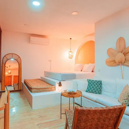 Отель Mare Marin Boutique *